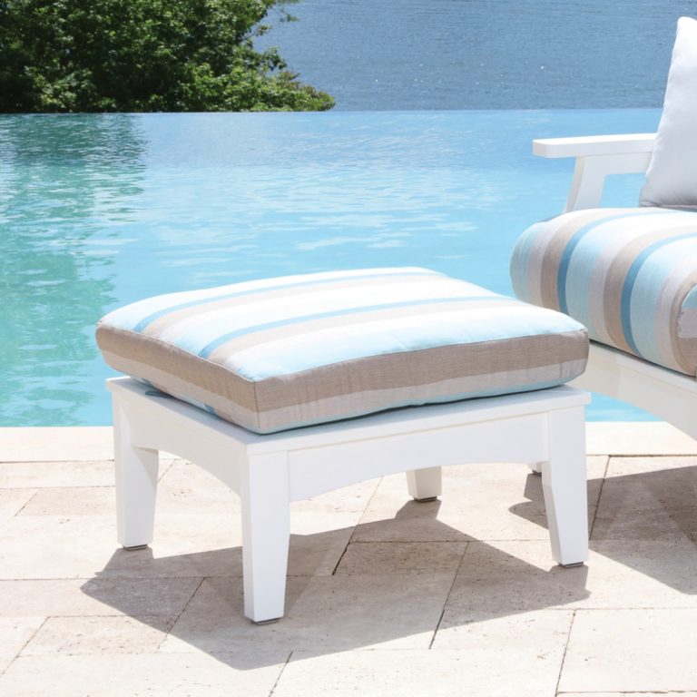 Berlin Gardens Classic Terrace Ottoman