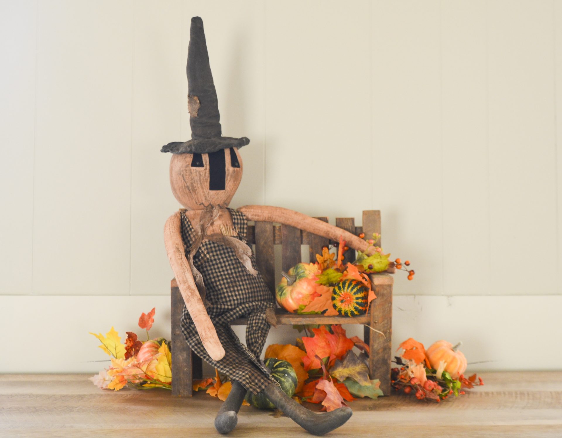 Rustic Scarecrow Seasonal Decor