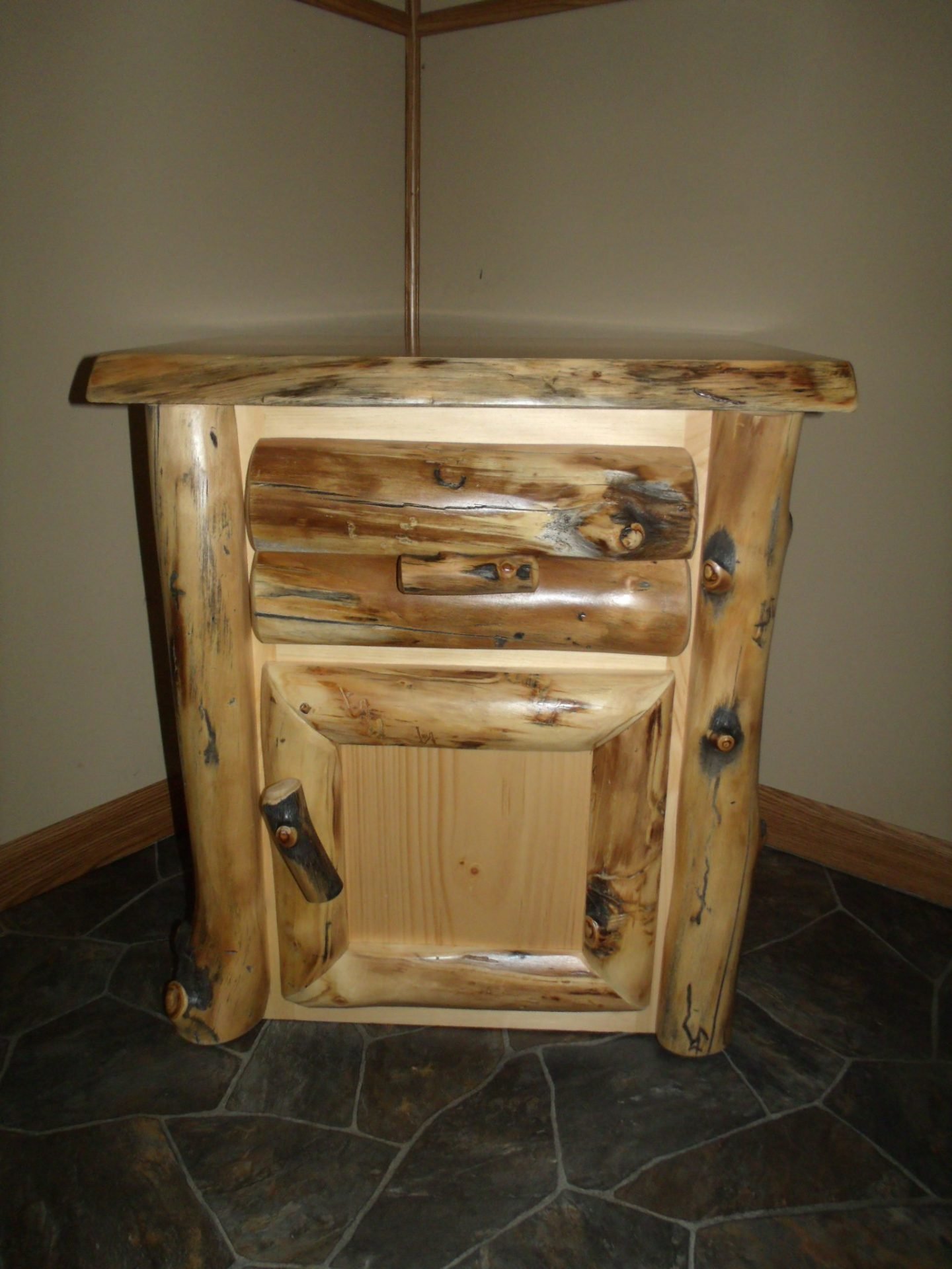 Rustic Aspen Log Nightstand – 1 Door and 1 Drawer